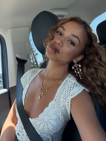 Full leaked Madison bailey private photo