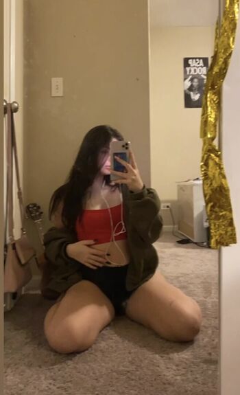 Full leaked Madison ginley private photo