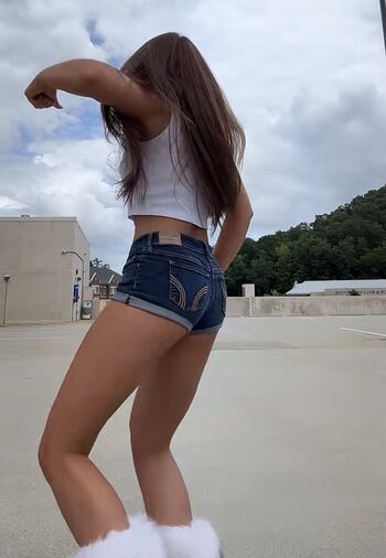 Full leaked Madison ingram private onlyfans photo