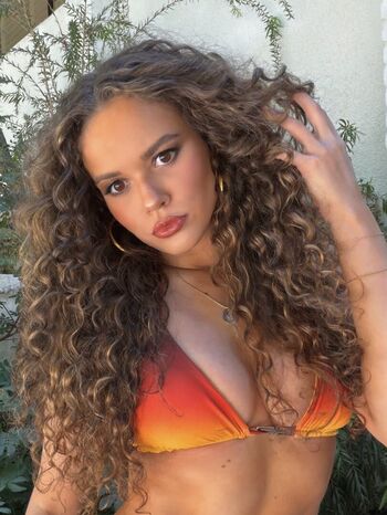Madison Pettis