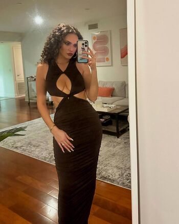 Full leaked Madison pettis private photo