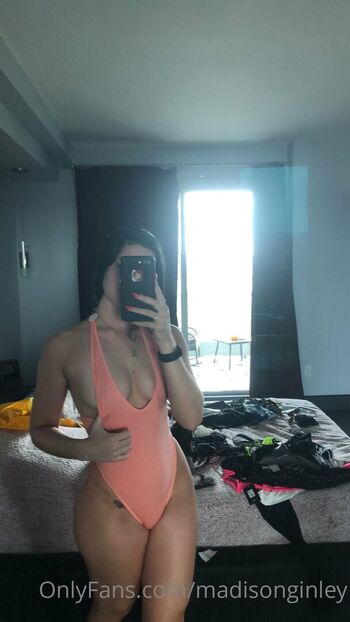 Full leaked Madisonginley private photo