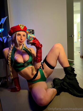 Full leaked Madisonmoores private onlyfans photo