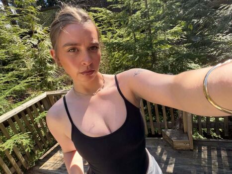 Full leaked Madisonwright private photo
