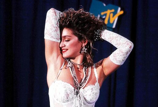 Full leaked Madonna private photo