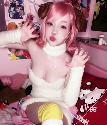 Full leaked Madoplush private photo