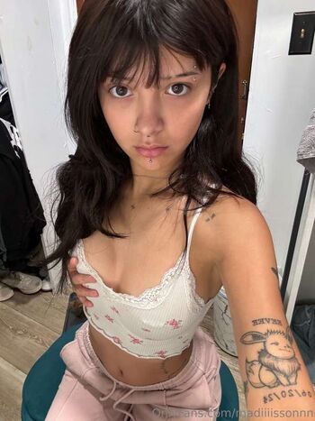 Full leaked Mads private photo