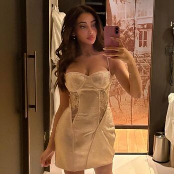 Full leaked Maelatib private photo