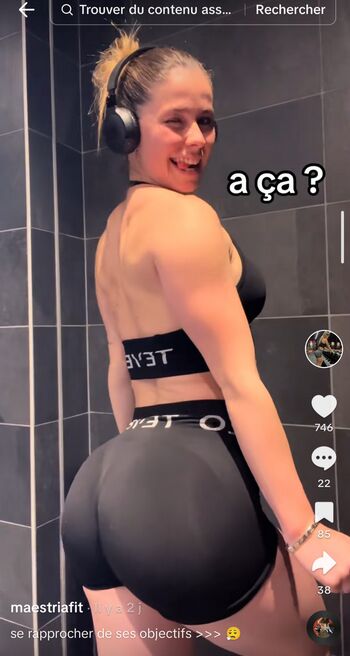 Full leaked Maestriiia private photo