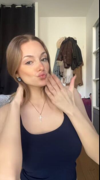 Full leaked Maevasmr private photo