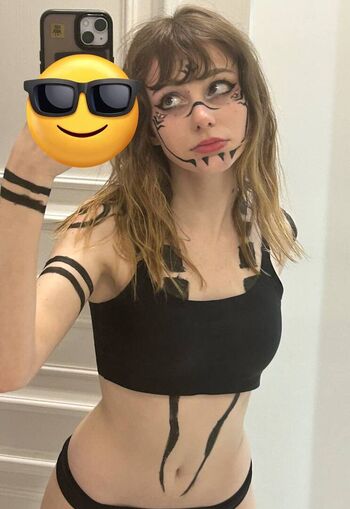 Full leaked Maeveblueberry private onlyfans photo