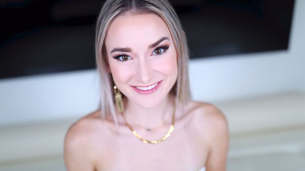 Full leaked Maggieandglen private onlyfans photo