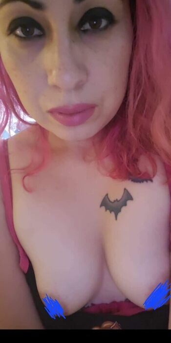 Full leaked Maggispicymom private onlyfans photo