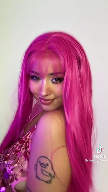 Full leaked Magic phyra private onlyfans photo