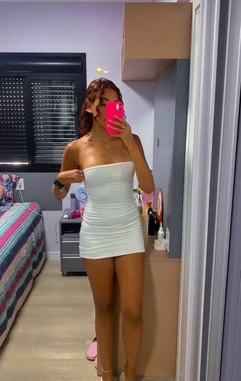 Full leaked Magrinha siliconada private onlyfans photo