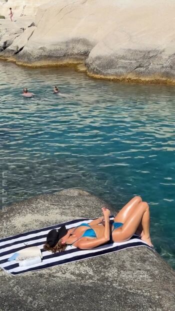 Full leaked Magui corceiro page private photo