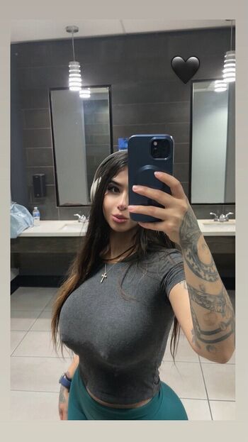 Full leaked Magzcow private onlyfans photo