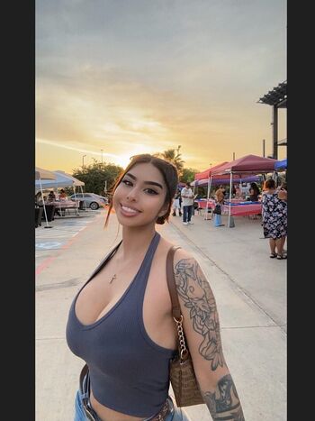 Full leaked Magzcow private photo