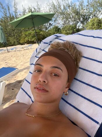 Full leaked Mahalia private onlyfans photo