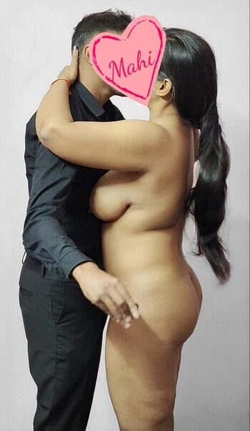 Full leaked Mahi da slut private photo