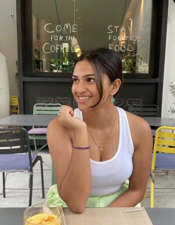 Full leaked Mahika kandanala private onlyfans photo