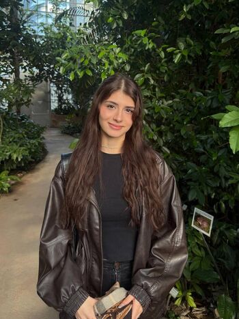 Full leaked Mahluna private photo