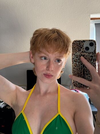 Full leaked Mai buzzcut private photo