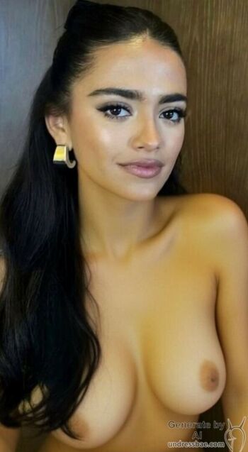 Full leaked Maia reficco private photo