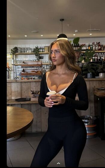 Full leaked Maiawallll private photo