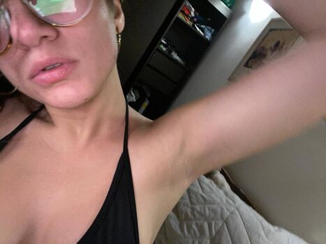 Full leaked Maica lennon private photo