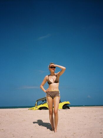 Full leaked Maika monroe page private onlyfans photo