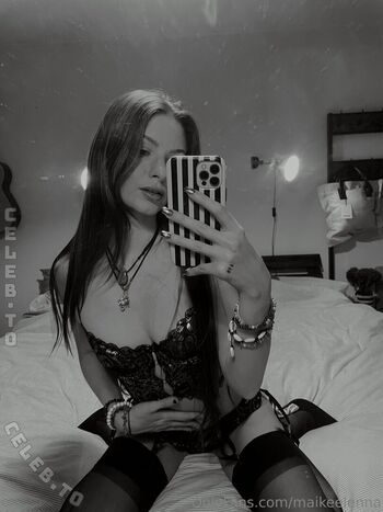 Full leaked Maikeelenna page private photo