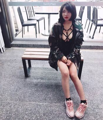 Full leaked Maipei private onlyfans photo