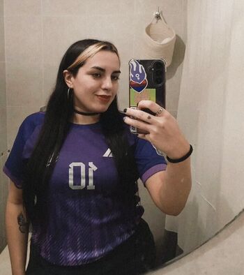 Full leaked Mairisol private photo