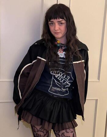 Full leaked Maisie williams private onlyfans photo