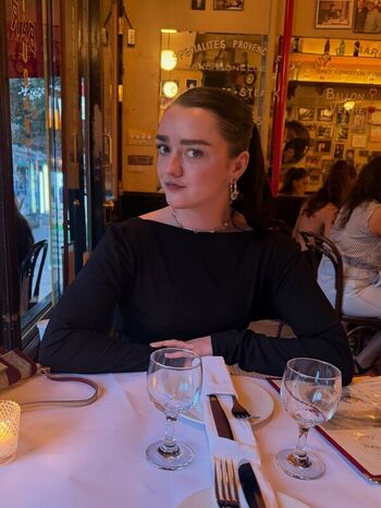 Full leaked Maisie williams page private photo