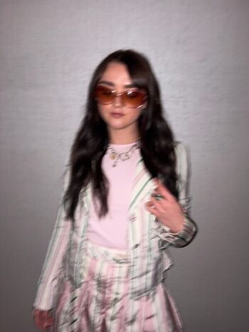 Full leaked Maisie williams private photo