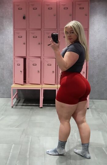 Full leaked Maisie private photo