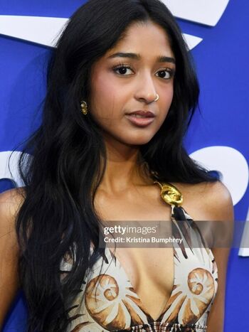 Full leaked Maitreyi ramakrishnan page private photo