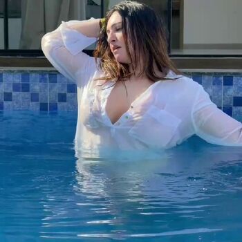 Full leaked Maitri ramaiya private photo