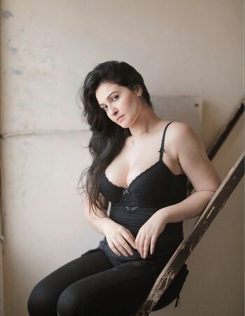 Full leaked Maitri ramaiya private photo