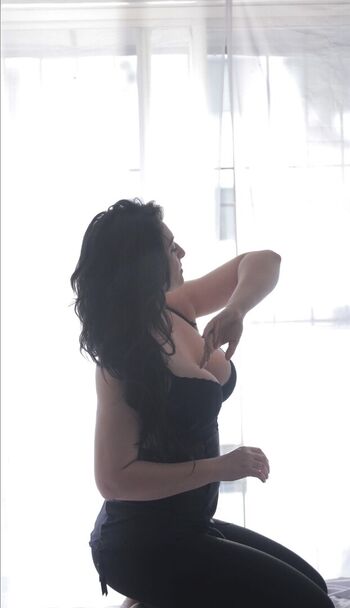 Full leaked Maitri ramaiya private photo
