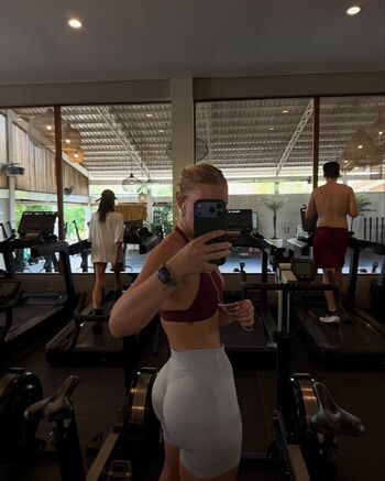 Full leaked Maja aleonie private photo