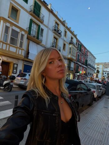 Full leaked Maja aleonie private photo