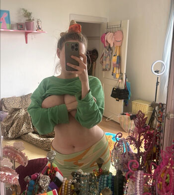 Full leaked Majalehn private photo