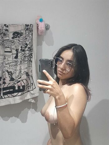 Full leaked Majo cr private photo