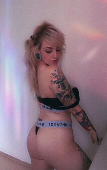 Full leaked Majora suicide private onlyfans photo