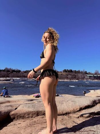 Full leaked Makenna dean private onlyfans photo