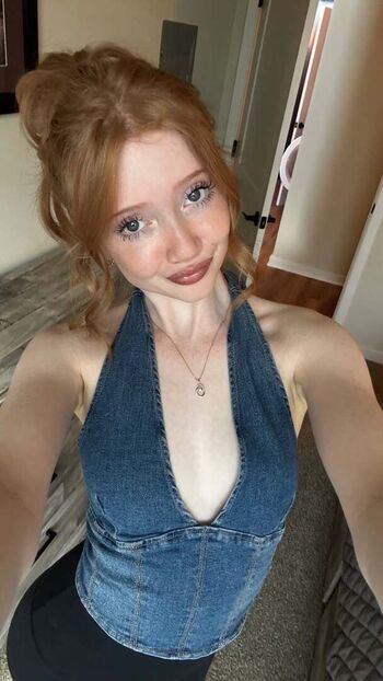 Full leaked Makenna kelly private onlyfans photo