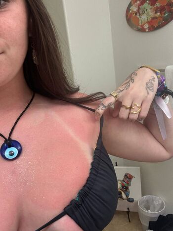 Full leaked Makenzie raine private onlyfans photo